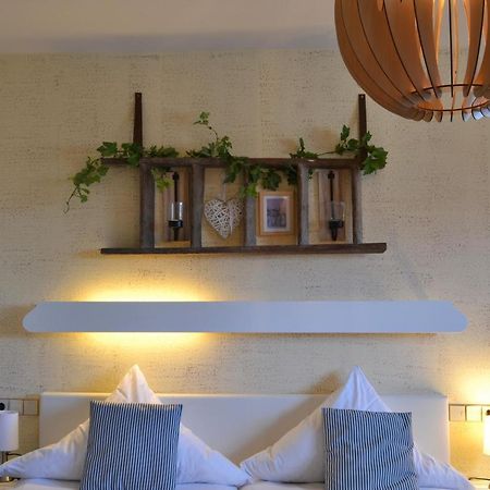 Hotel Restaurant Tomahawk Baiersbronn Ngoại thất bức ảnh