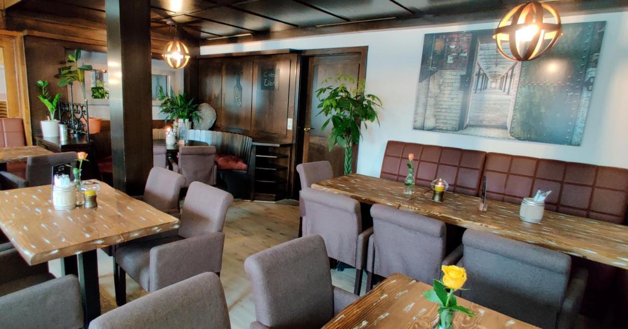 Hotel Restaurant Tomahawk Baiersbronn Ngoại thất bức ảnh