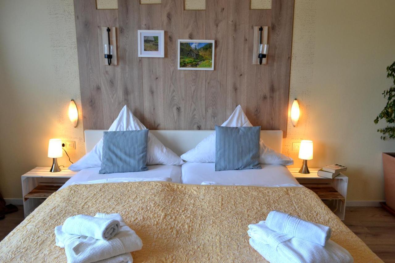 Hotel Restaurant Tomahawk Baiersbronn Ngoại thất bức ảnh